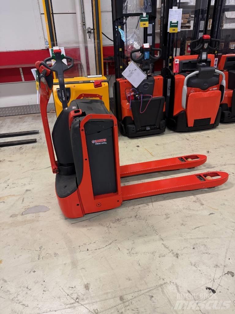 Linde truck T 18 Transpalette accompagnant