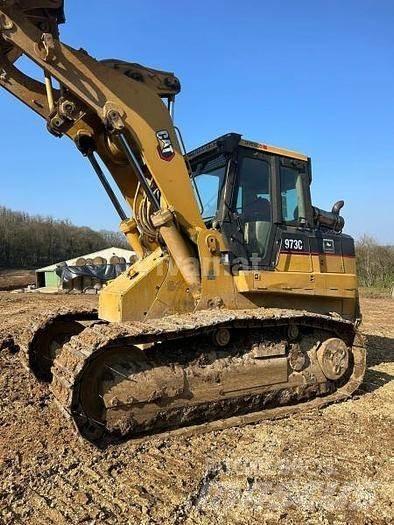 CAT 973C - Pelle spéciale