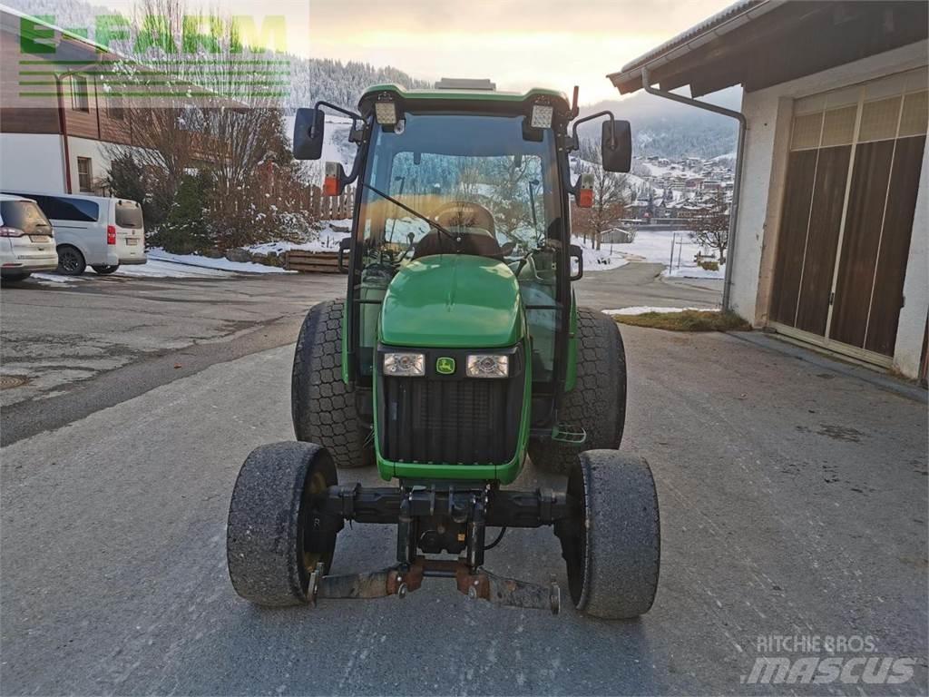 John Deere 4720 Tracteur