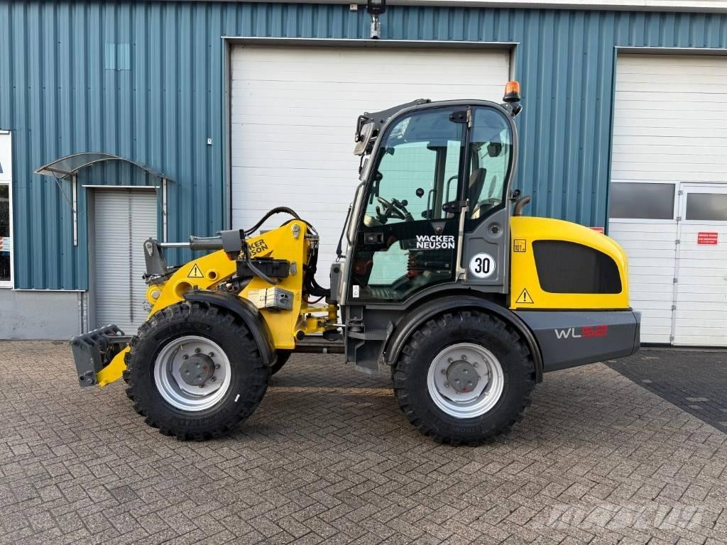 Wacker WL52 Chargeuse sur pneus