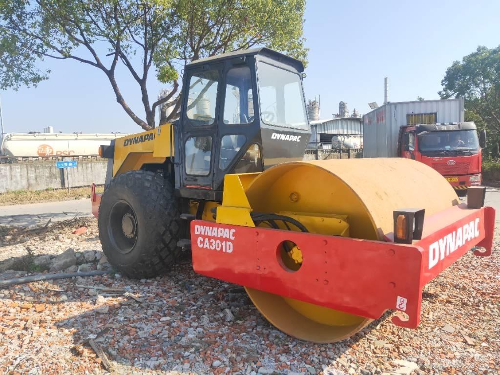Dynapac CA301D Rouleaux monocylindre