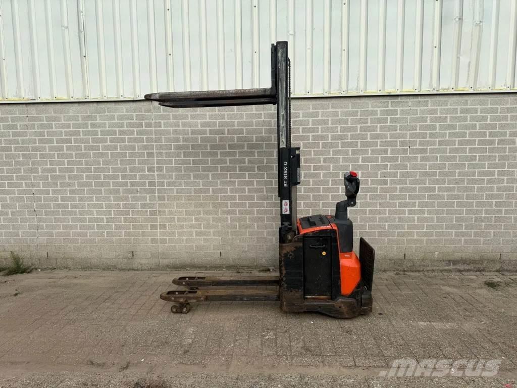 BT SWE200D Gerbeur accompagnant