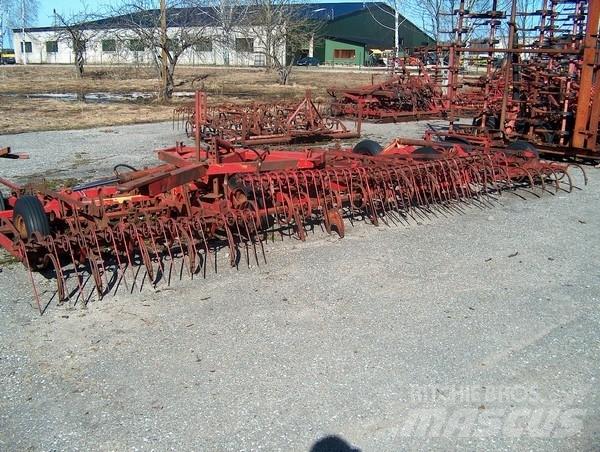 Lilla Harrie 600 Déchaumeur, cultivateur