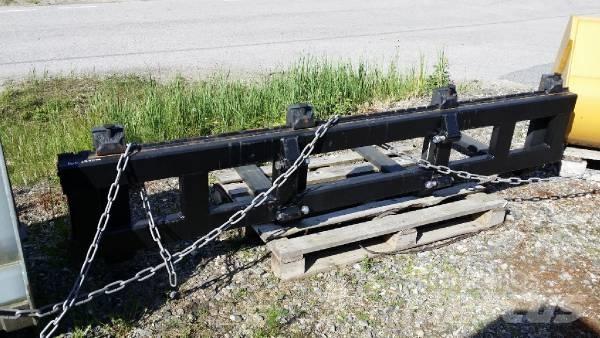 Igland Pallegaffel Autres équipements pour tracteur