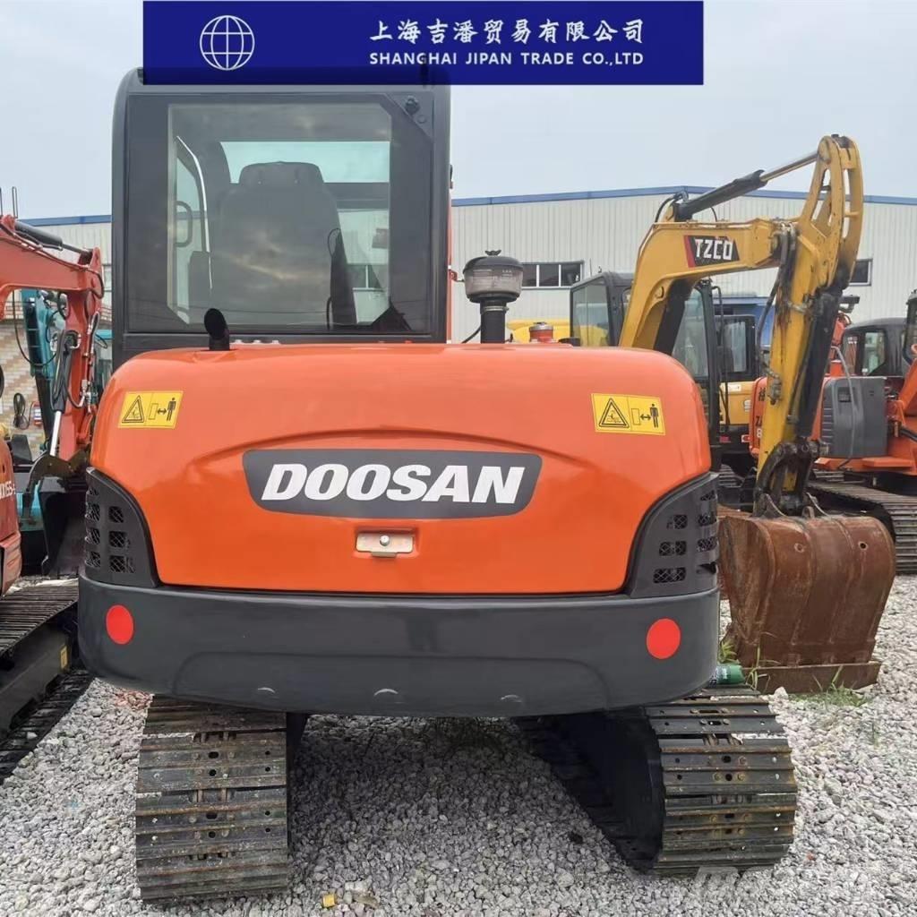 Doosan DH 60 Pelle sur chenilles