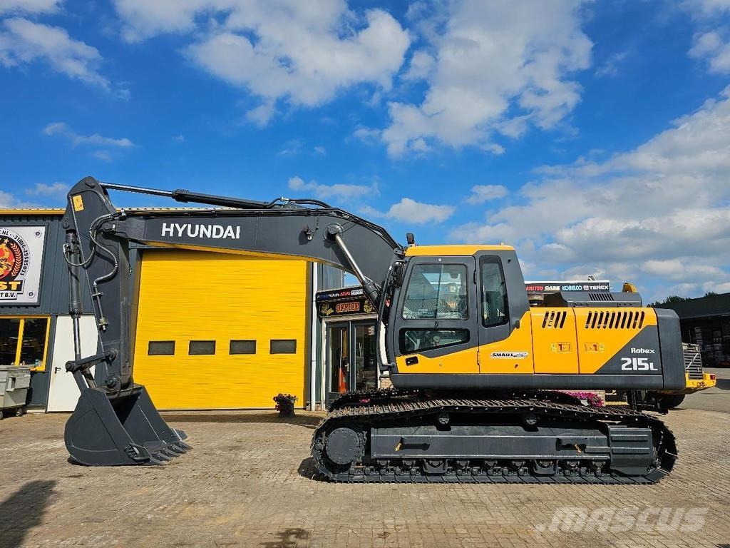 Hyundai R215L Pelle sur chenilles