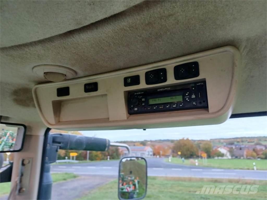 John Deere 8335R Tracteur