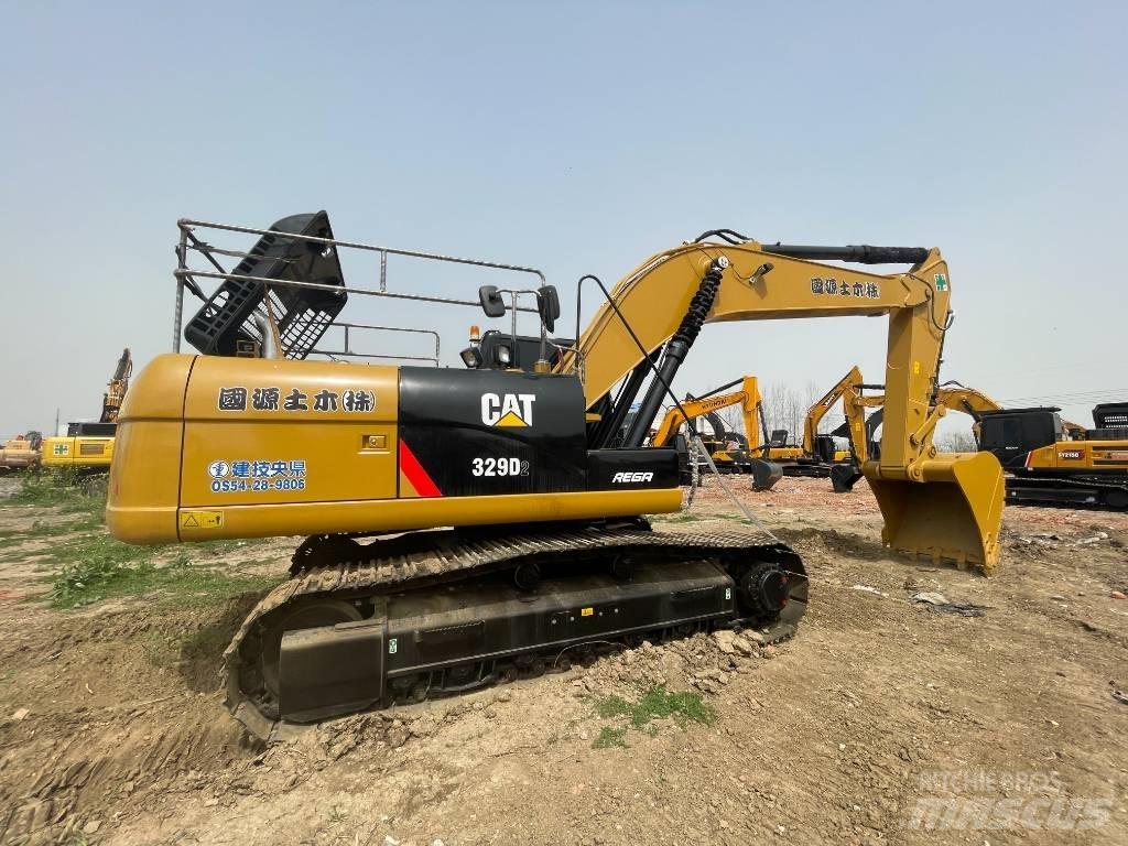 CAT 329D2 Pelle sur chenilles