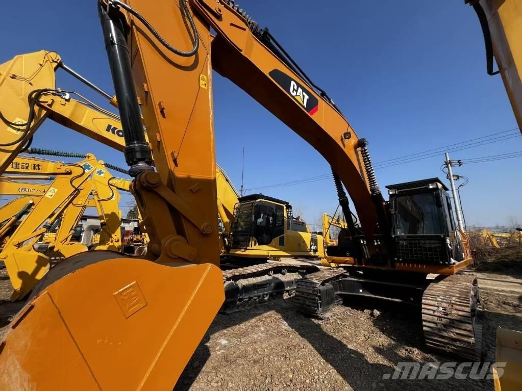 CAT 330 D2 Pelle sur chenilles