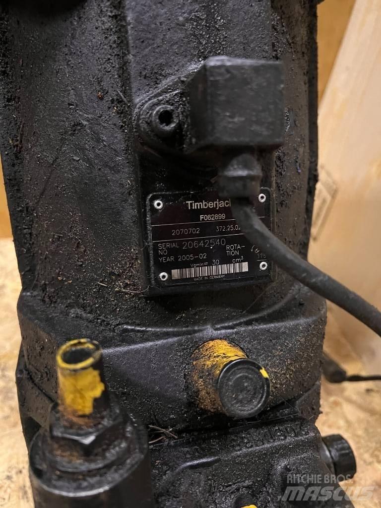 John Deere F062899 Hydraulique