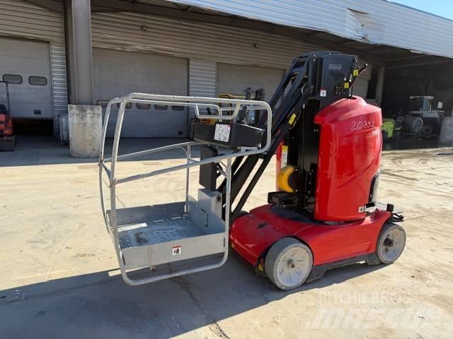 Manitou 100 VJR Mât vertical