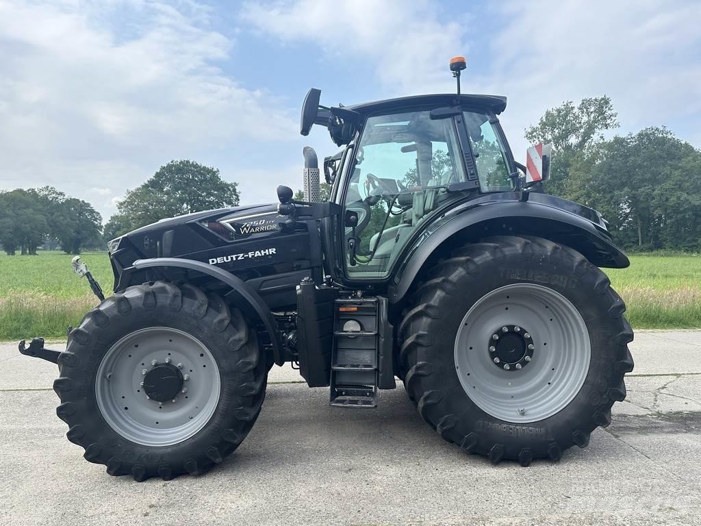 Deutz-Fahr 7250TTV Tracteur