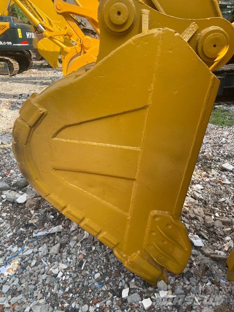 CAT 320 C L Pelle sur chenilles