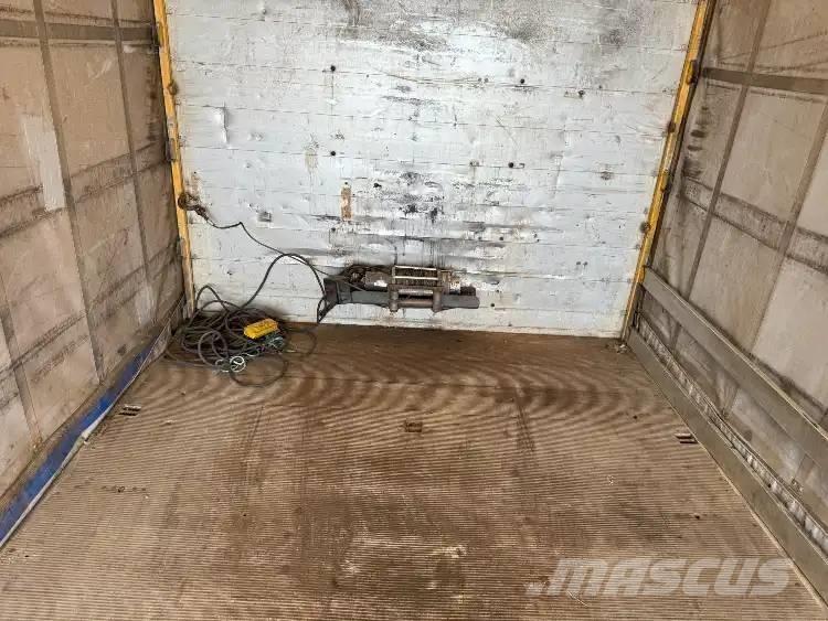 MAN 18-180 18-180 Camion porte engin