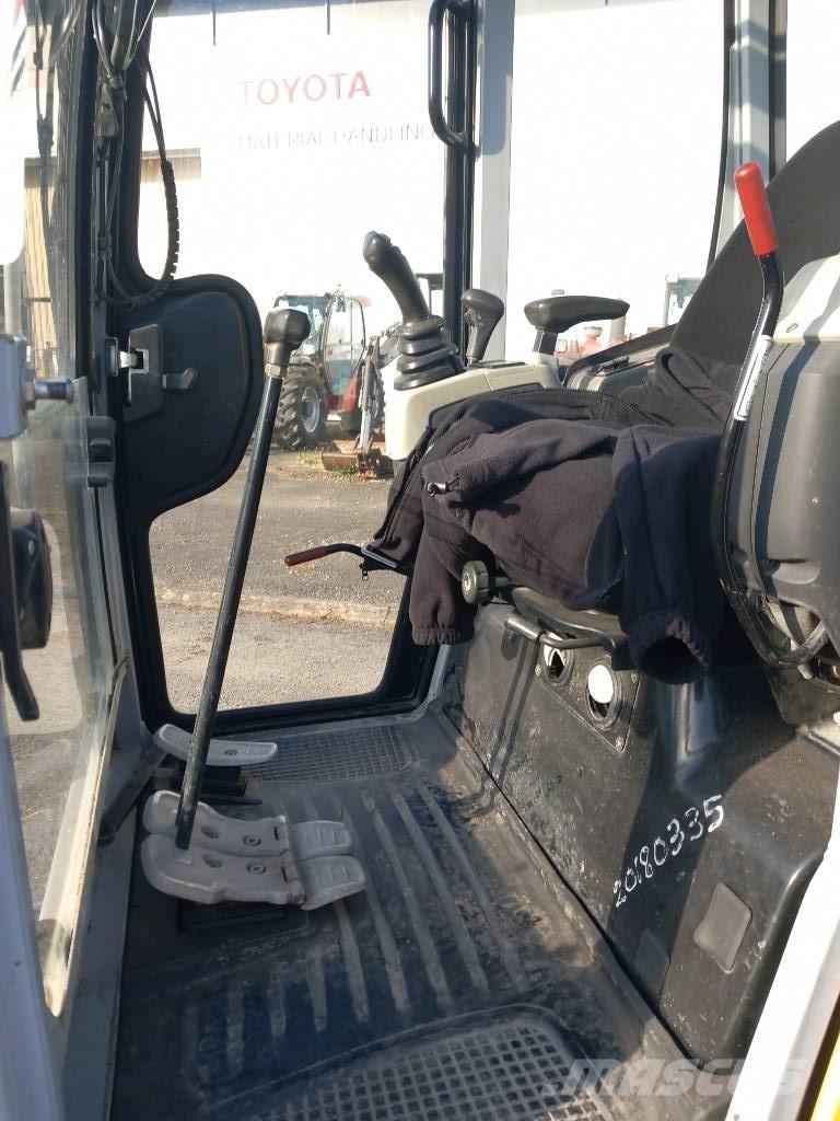 Neuson ET24 Pelle sur chenilles