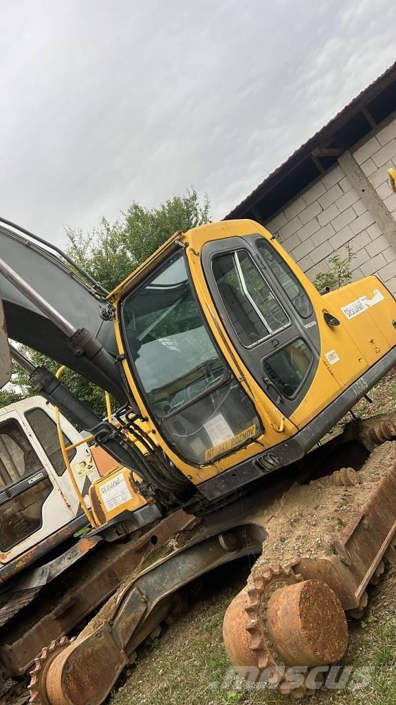 Volvo EC 210 LC Châssis et suspension