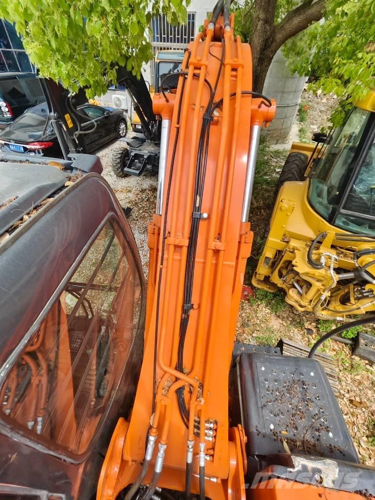 Hitachi ZX 120 Pelle sur chenilles