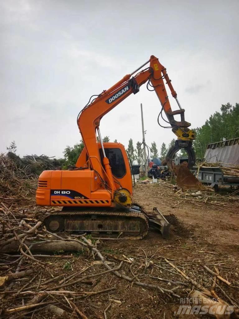 Doosan DH80 Pelle sur chenilles