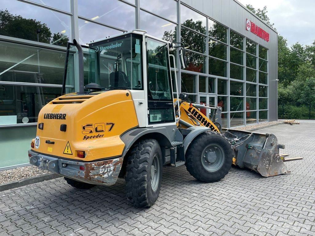 Liebherr L507 Pelle sur pneus