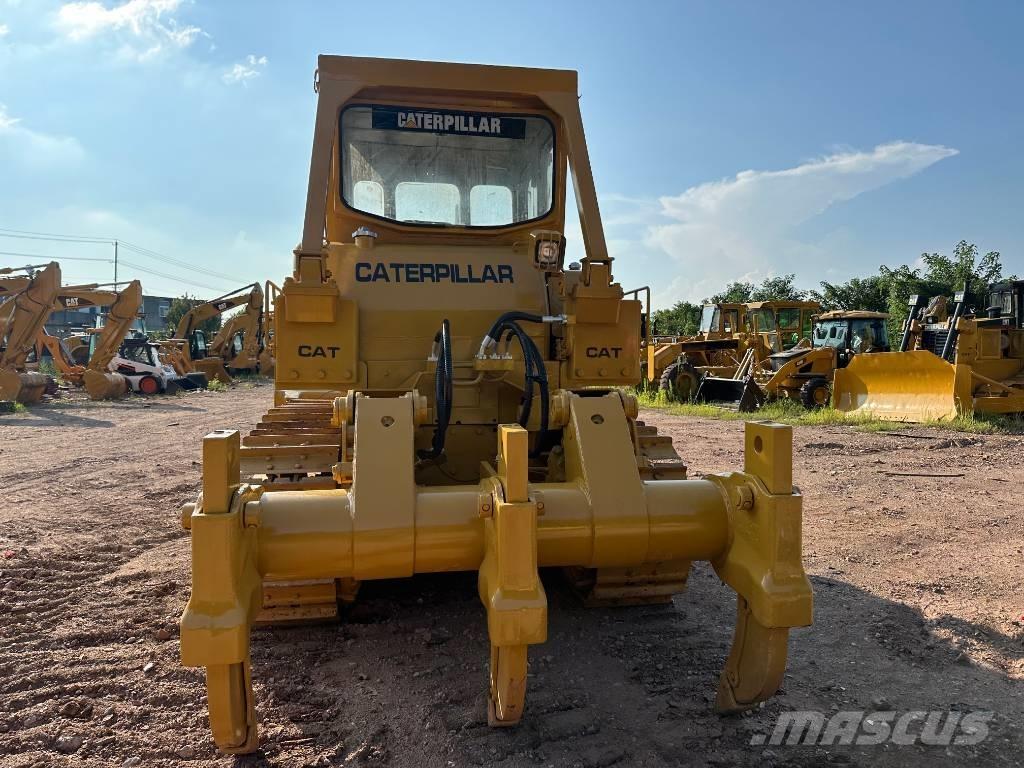 CAT D 7 G Bouteurs sur chenilles