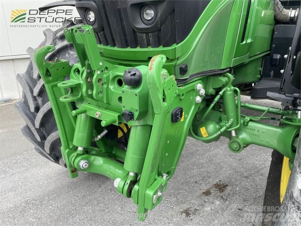 John Deere 6230R Tracteur