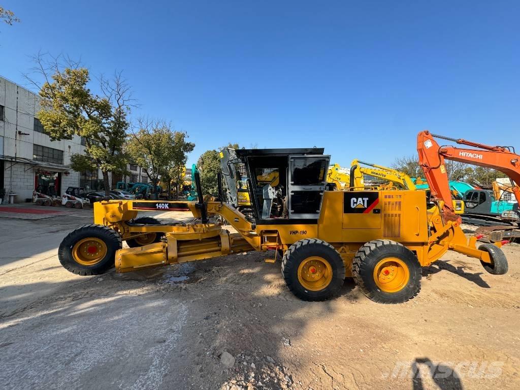 CAT 140 K Niveleuse