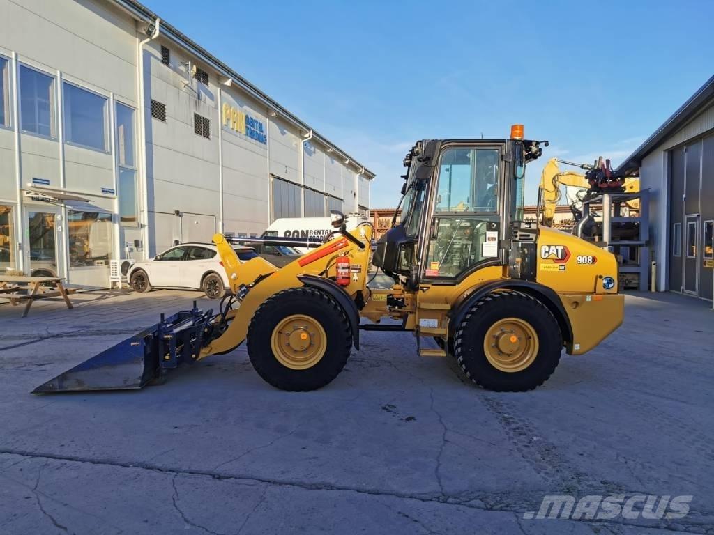 CAT 908 Chargeuse sur pneus