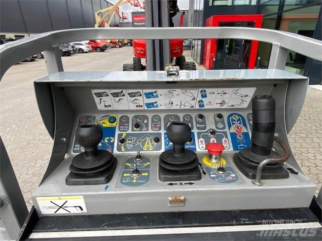 Manitou 280TJ Nacelles articulées