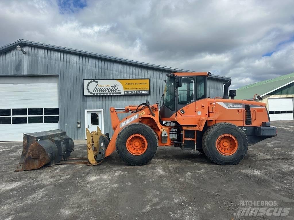 Doosan DL220-5 Chargeuse sur pneus