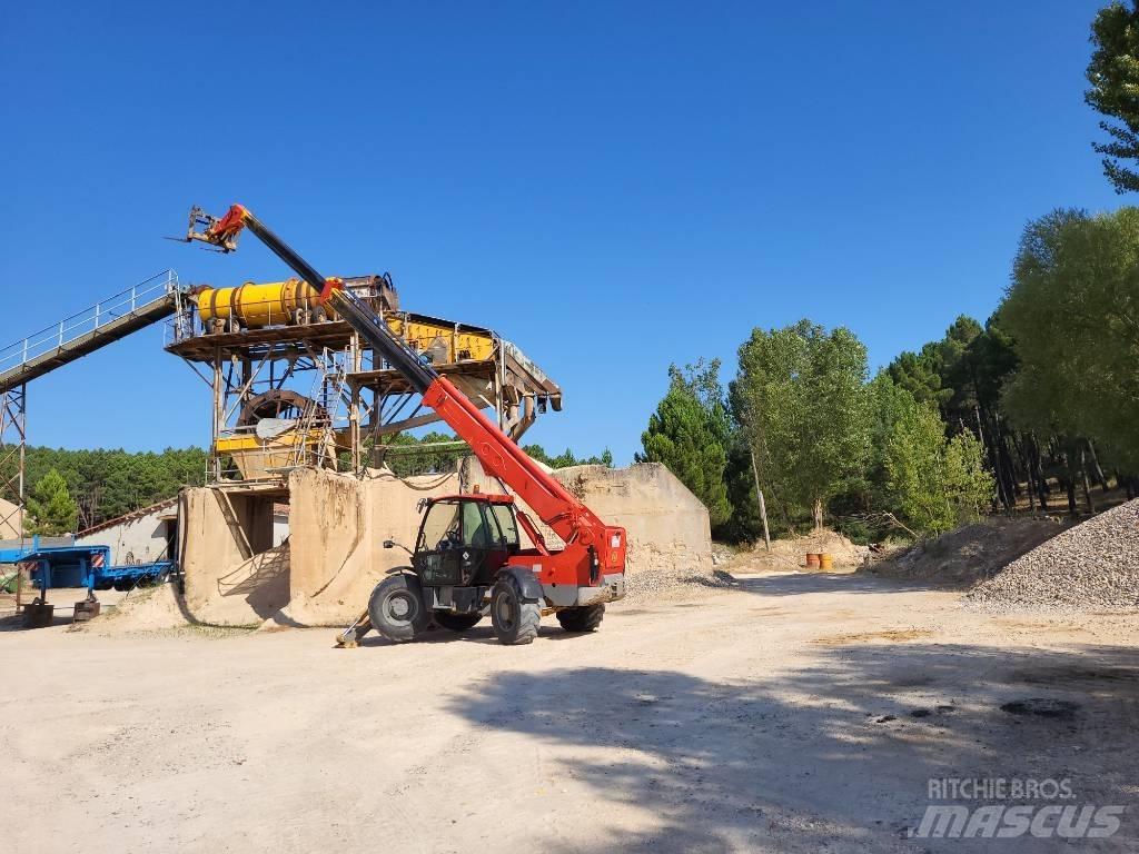 JCB 535-140 535-140 Chariot télescopique