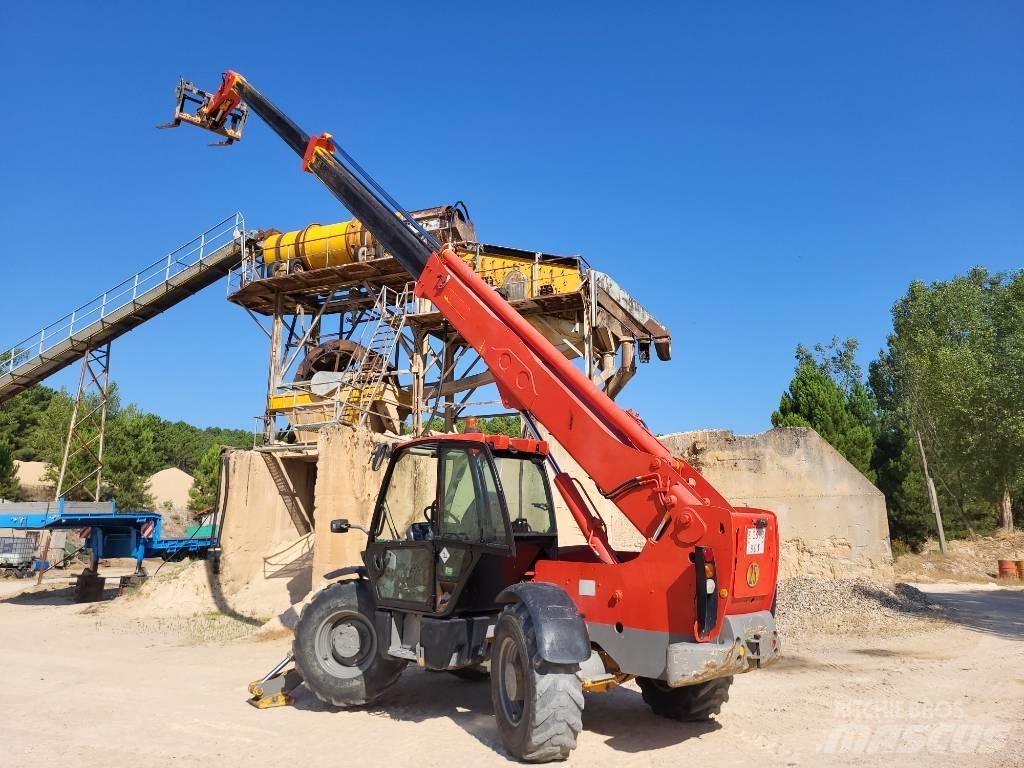 JCB 535-140 535-140 Chariot télescopique