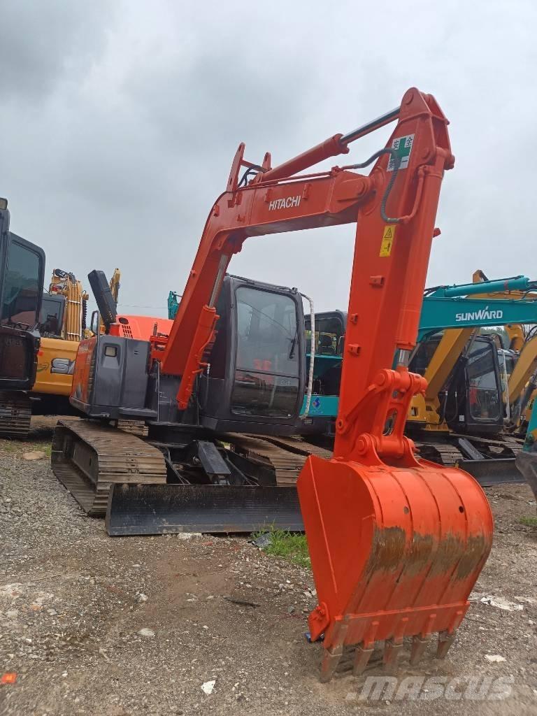 Hitachi ZX 70 Pelle sur chenilles