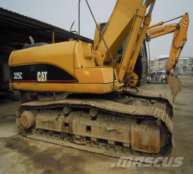 CAT 325 C Pelle sur chenilles