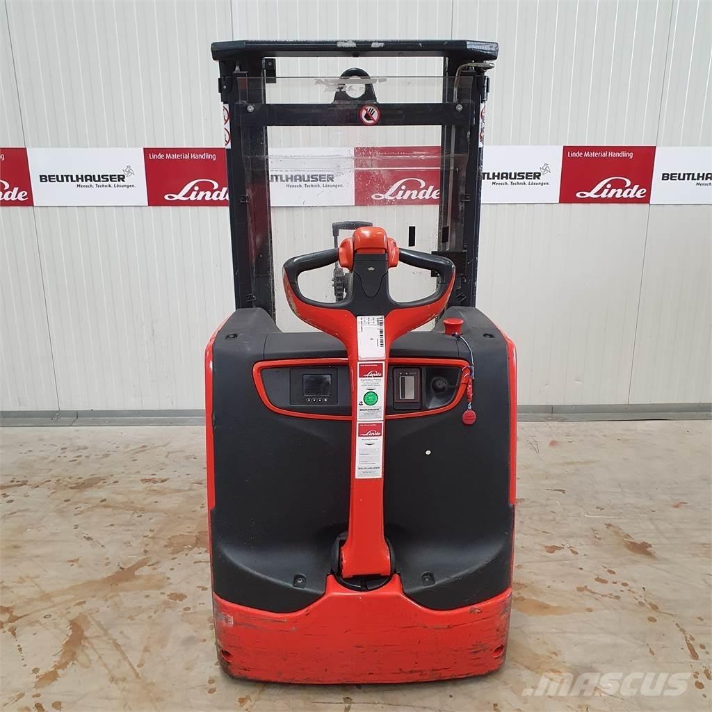 Linde L14i Gerbeur accompagnant