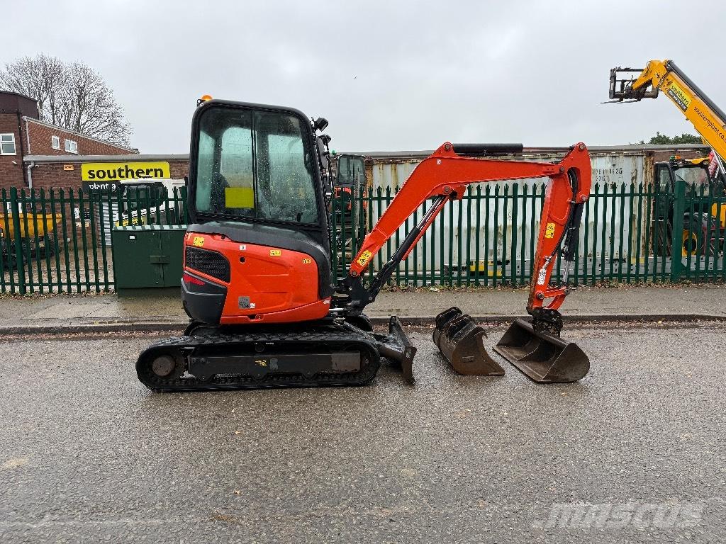 Kubota U 27-4 Mini pelle < 7t