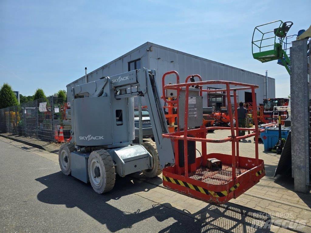 SkyJack SJKB 33 N Nacelles articulées