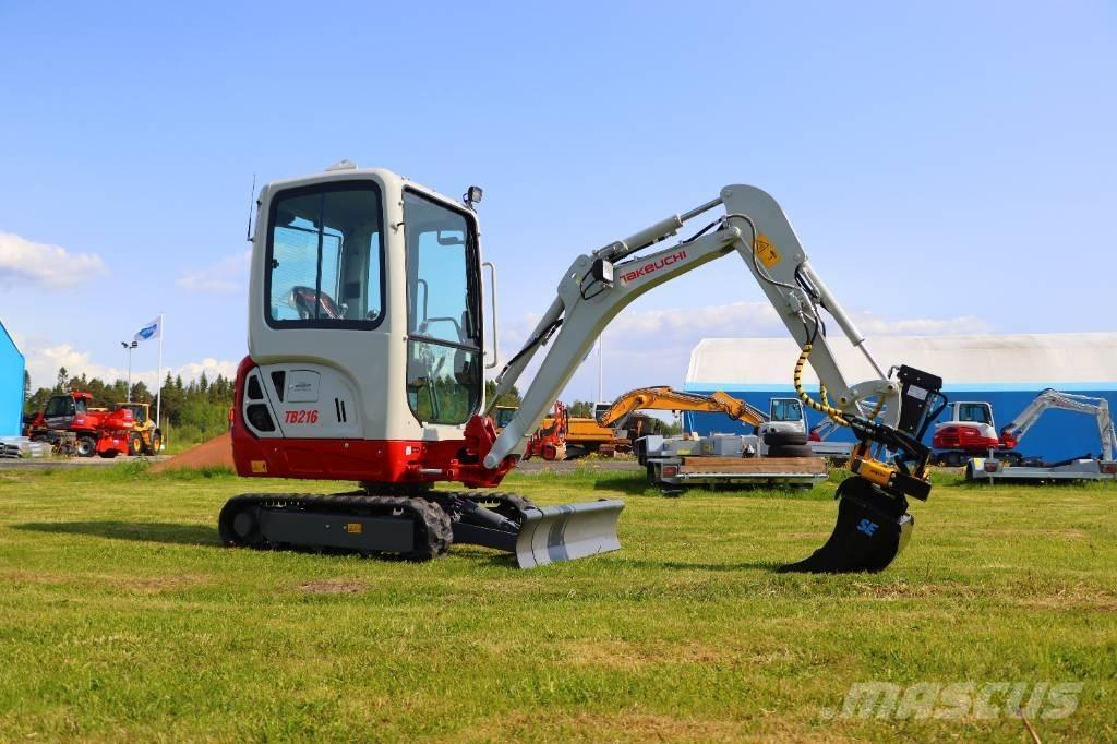 Takeuchi TB216 Mini pelle < 7t