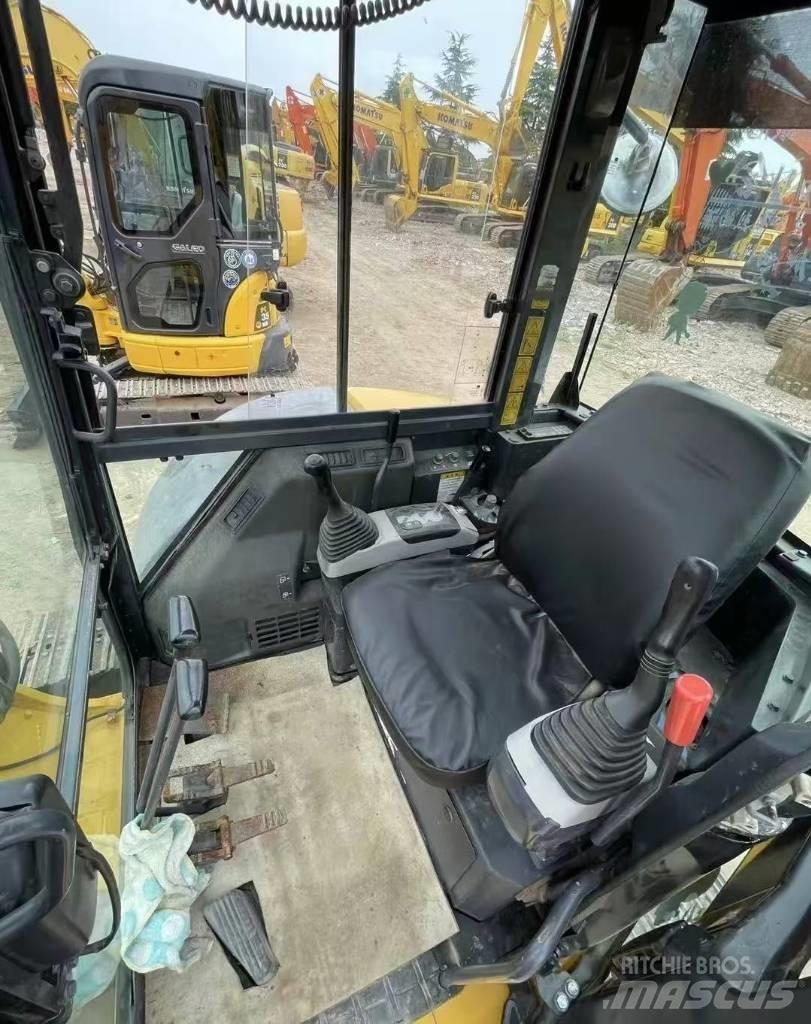 Komatsu PC 55 Mini pelle < 7t