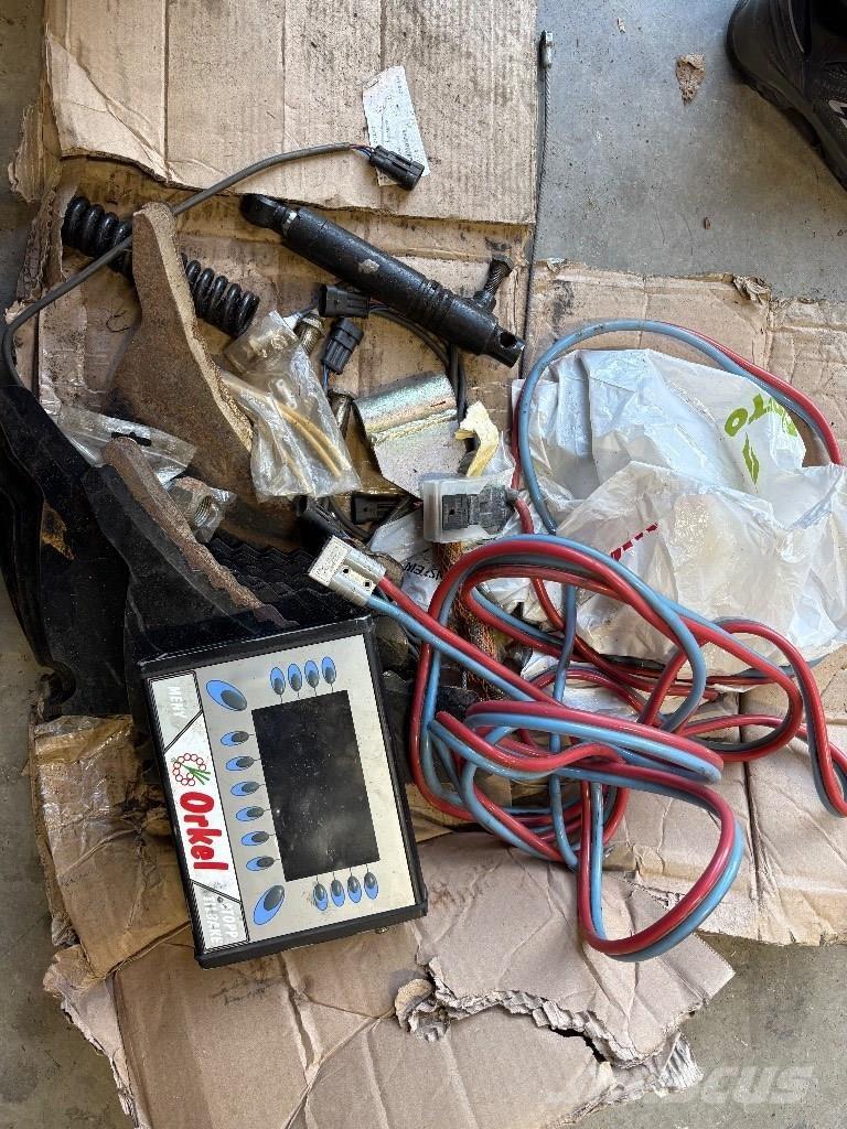 Orkel 1260 Presse à balle ronde