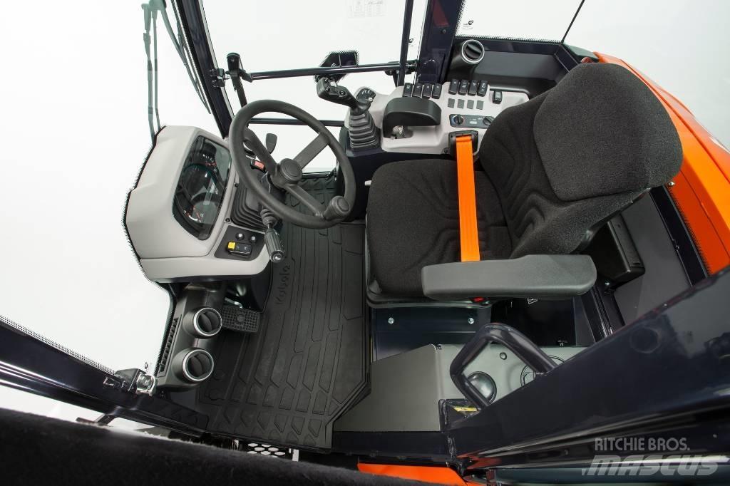 Kubota R 090 Chargeuse sur pneus