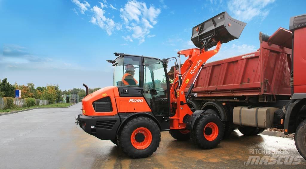 Kubota R 090 Chargeuse sur pneus