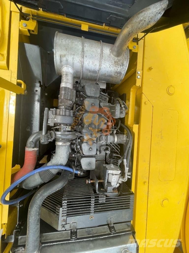 Komatsu PC 220-7 Pelle sur chenilles