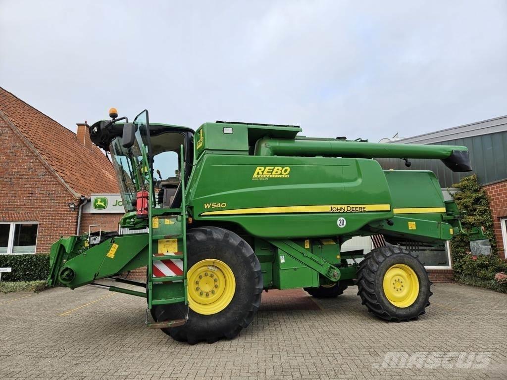 John Deere W 540 Moissonneuse batteuse