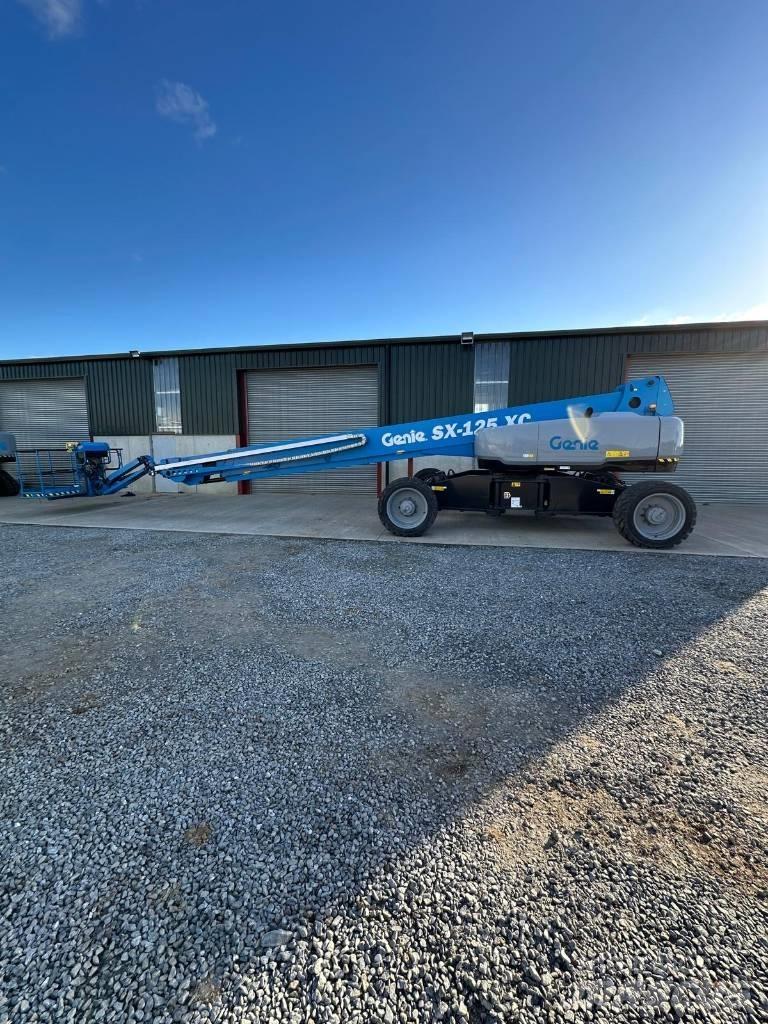 Genie SX 125 XC Nacelles télescopiques
