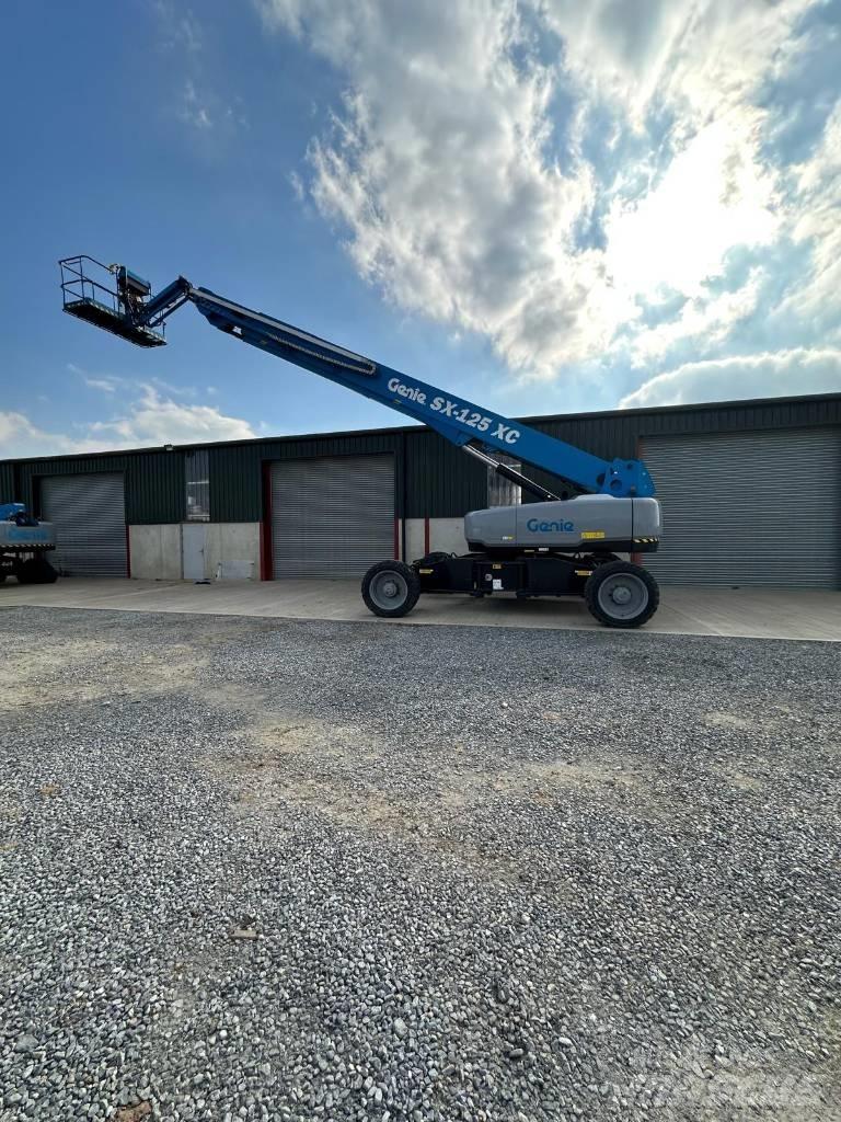 Genie SX 125 XC Nacelles télescopiques