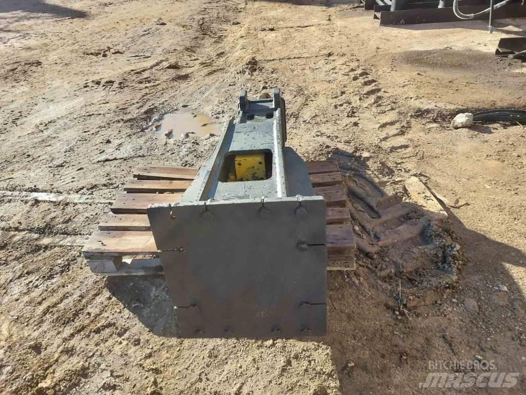 Furukawa FX 225 Marteau hydraulique
