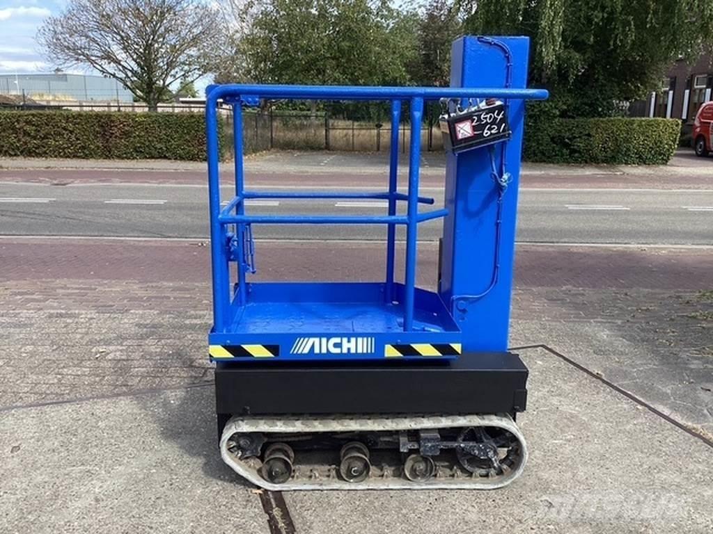 Aichi RM04B Autre nacelle élévatrice