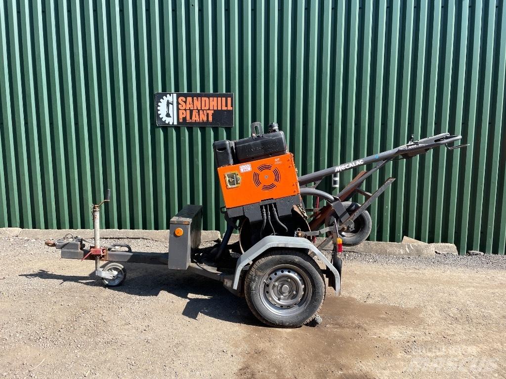 Mecalac MBR 71 Rouleaux monocylindre