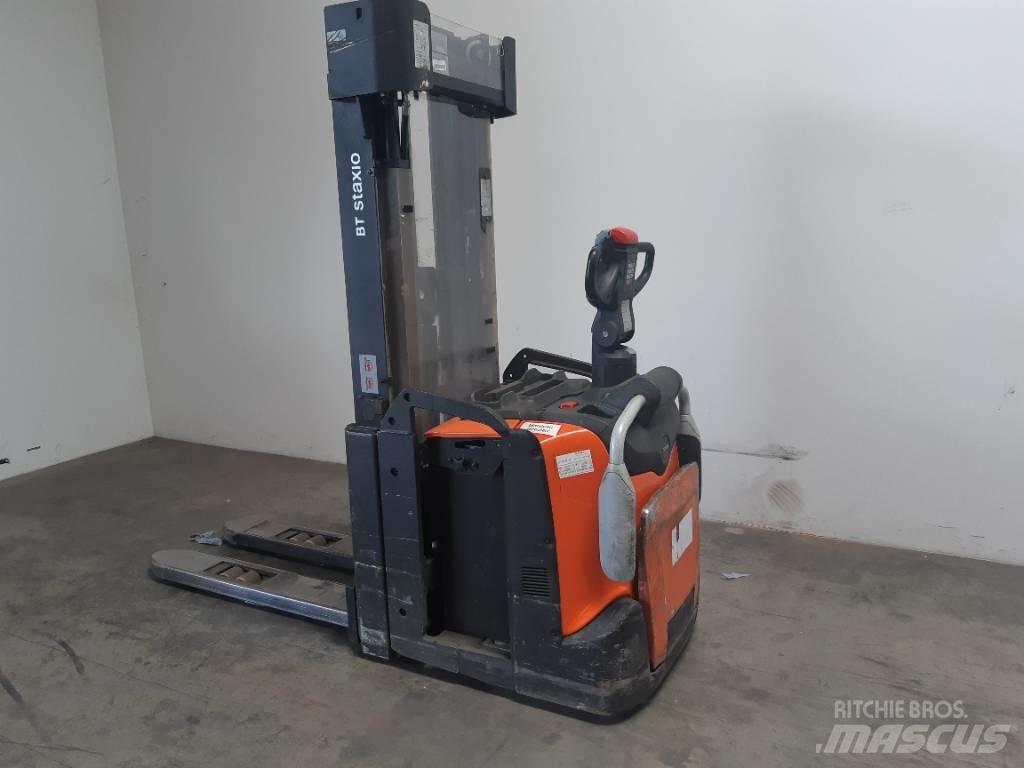 BT SPE 160 L Gerbeur accompagnant