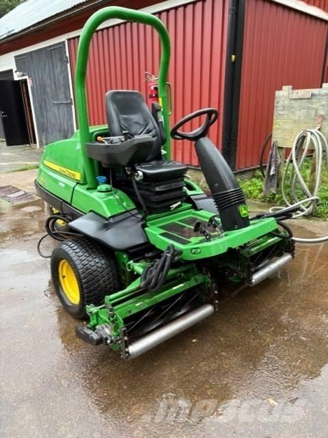 John Deere 7200 A Tondeuses pour fairway